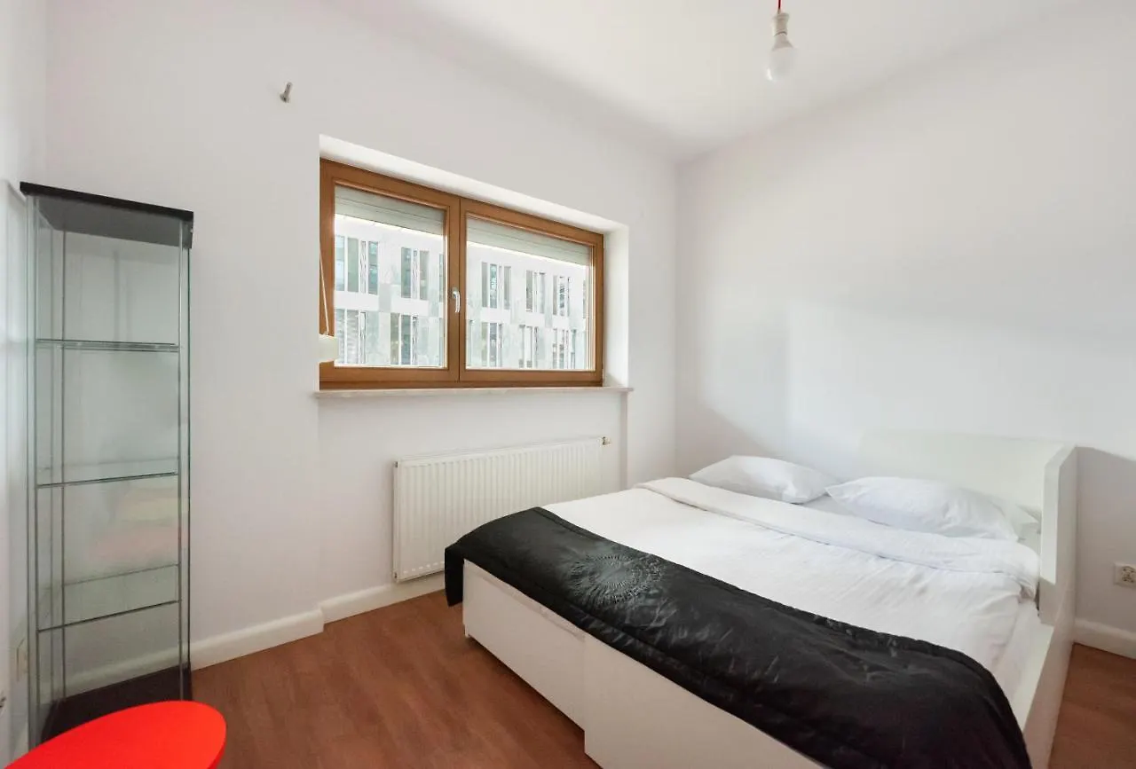 Pole Mokotowskie Spacious Apartment ワルシャワ ポーランド